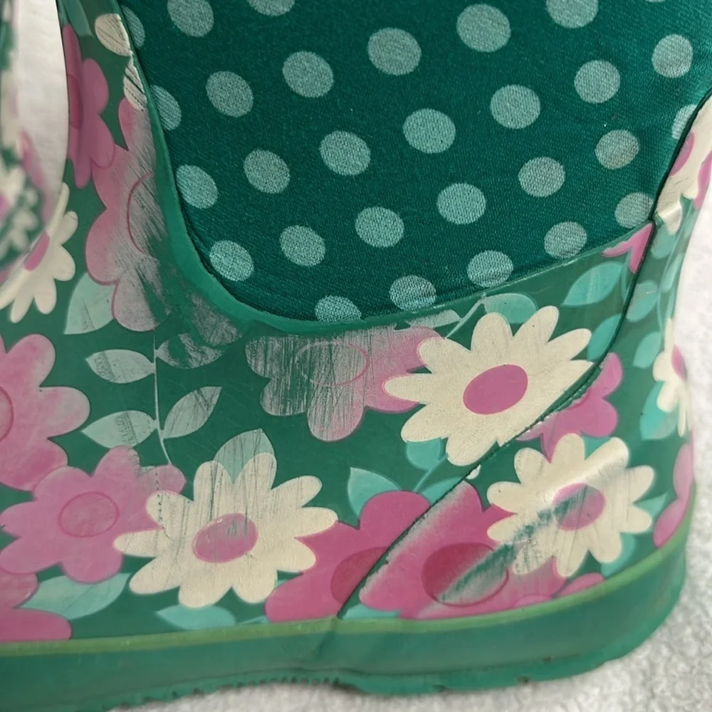 Bogs Girls Flower Dots Rubber Weatherproof Boots, youth 7 - Picture 7 of 13